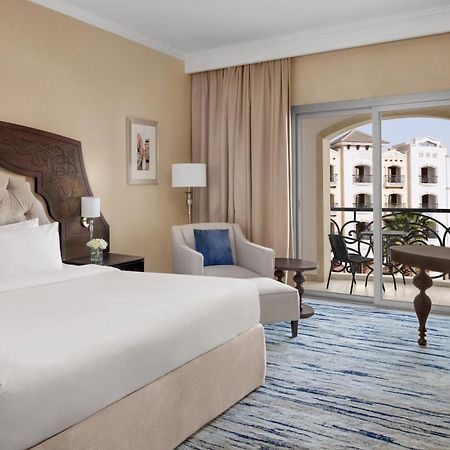 Crowne Plaza Riyadh Al Waha By Ihg Exterior photo
