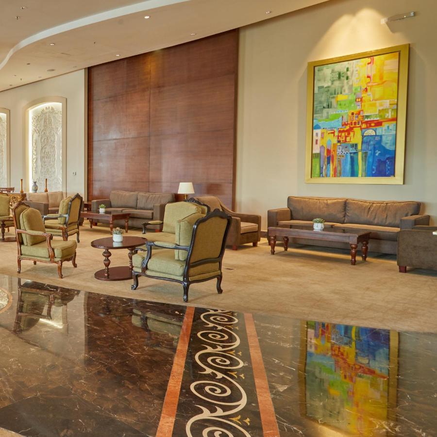 Crowne Plaza Riyadh Al Waha By Ihg Exterior photo