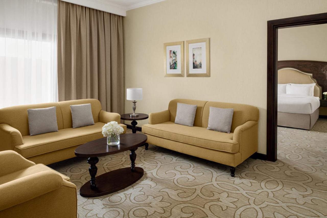 Crowne Plaza Riyadh Al Waha By Ihg Exterior photo