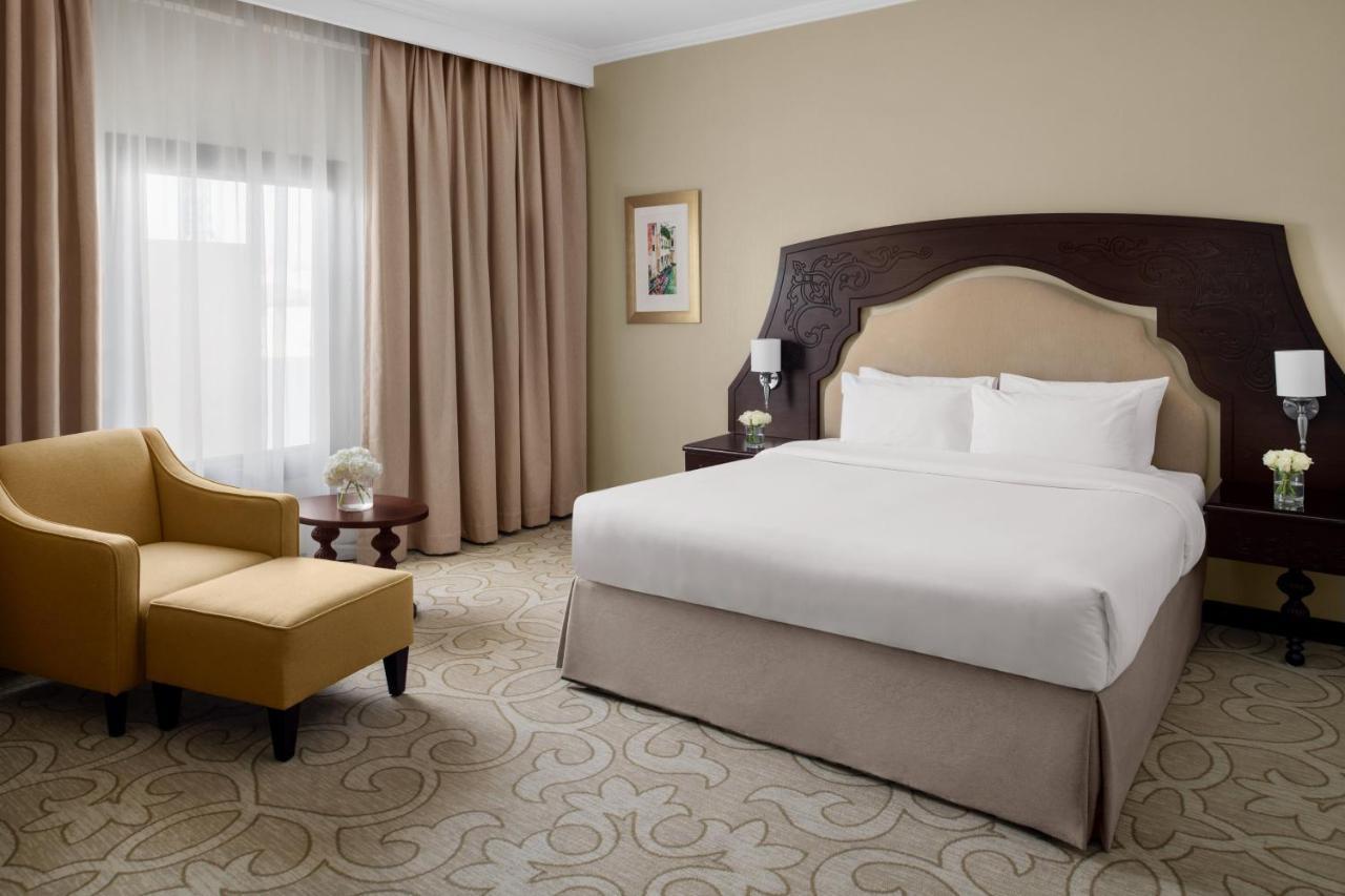 Crowne Plaza Riyadh Al Waha By Ihg Exterior photo