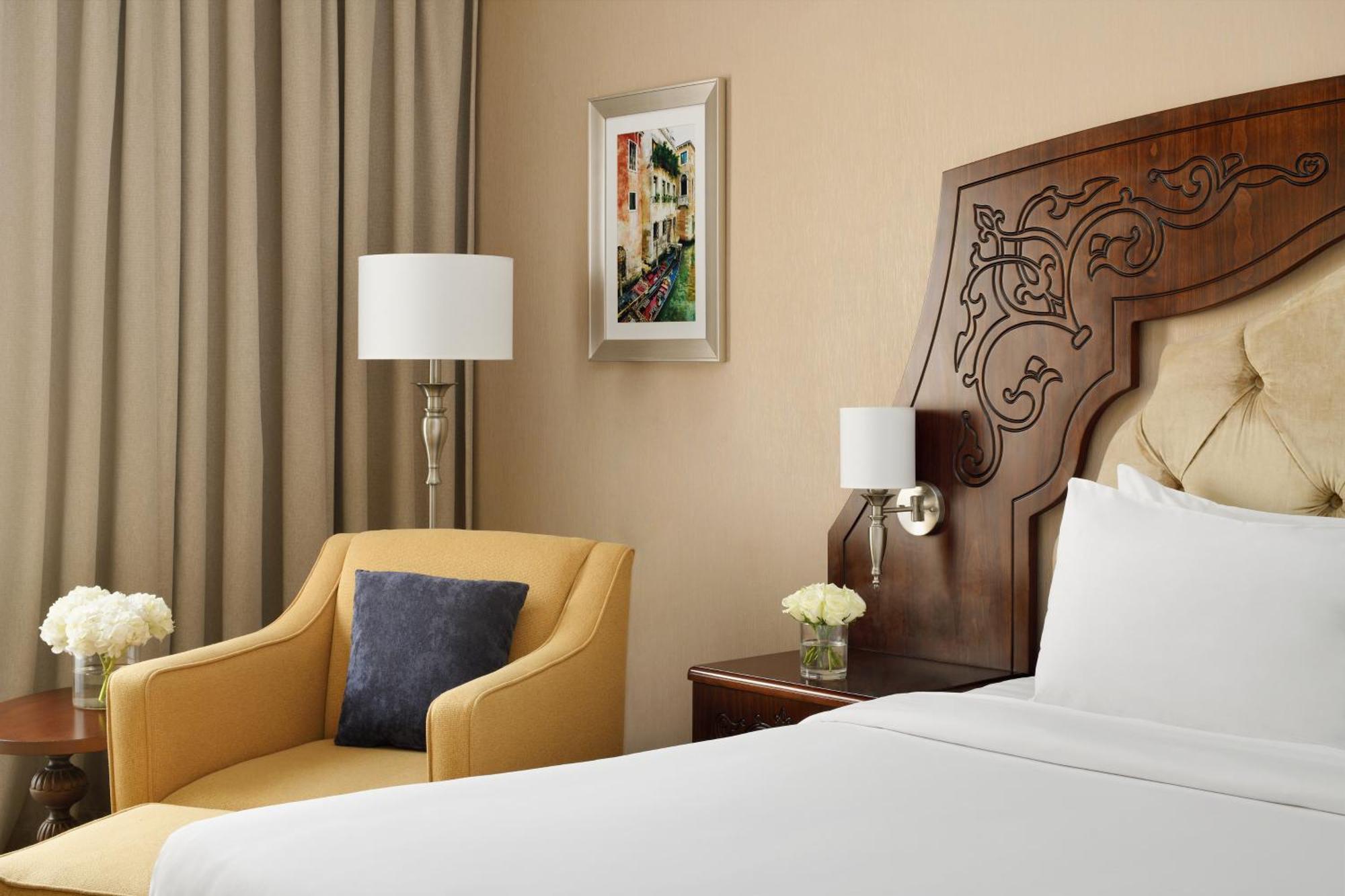Crowne Plaza Riyadh Al Waha By Ihg Exterior photo