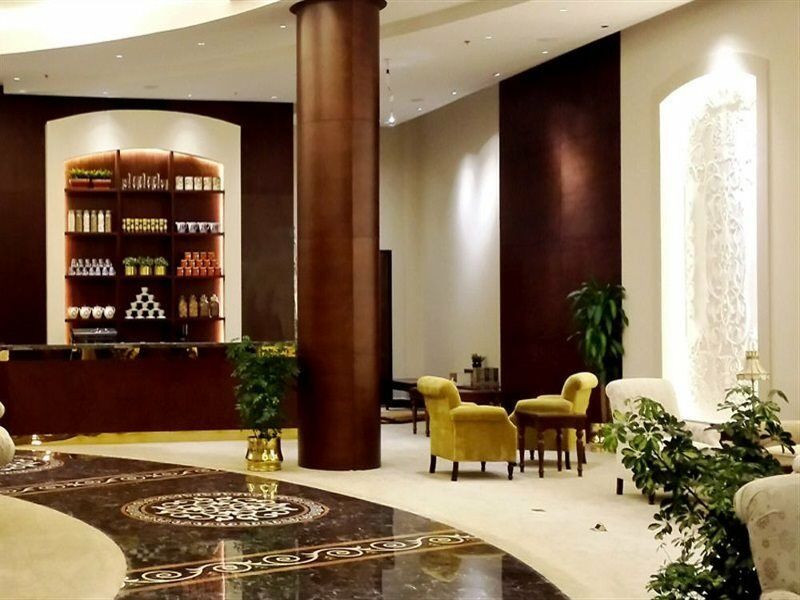 Crowne Plaza Riyadh Al Waha By Ihg Exterior photo